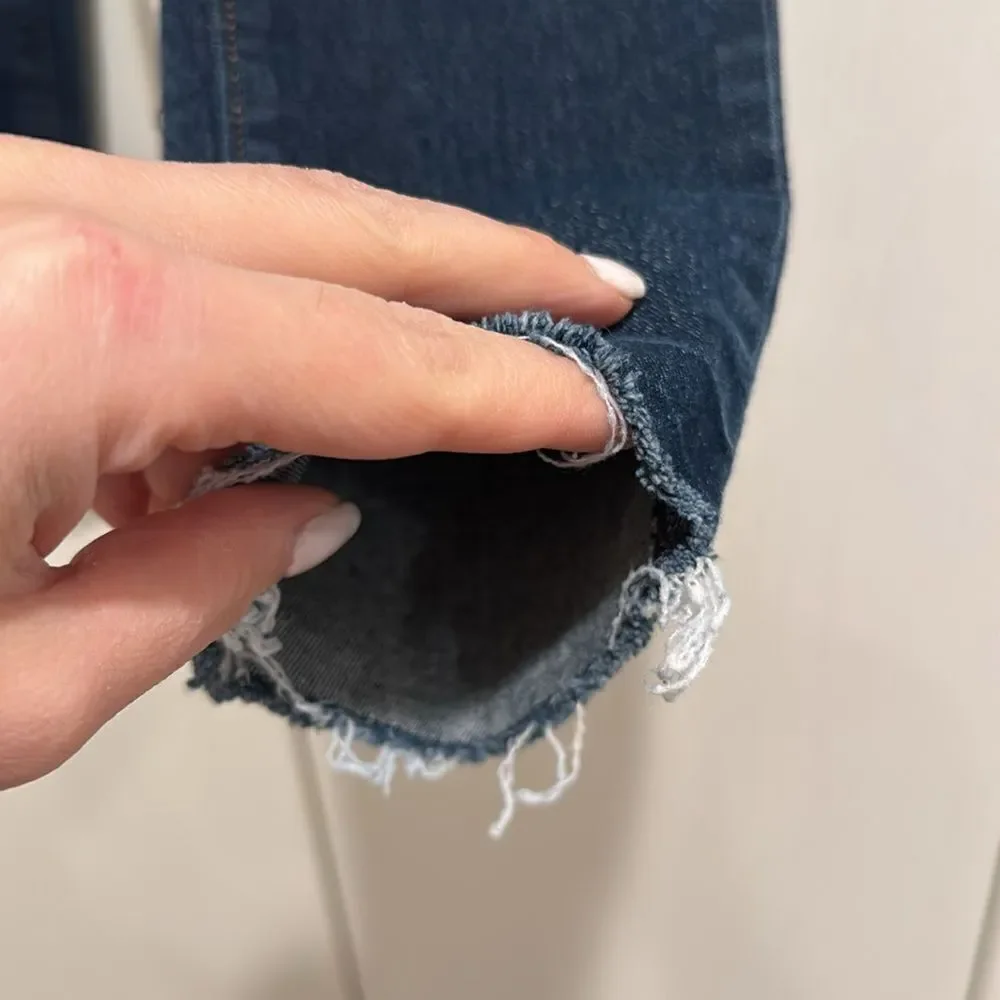 Skinny jeans a crop top